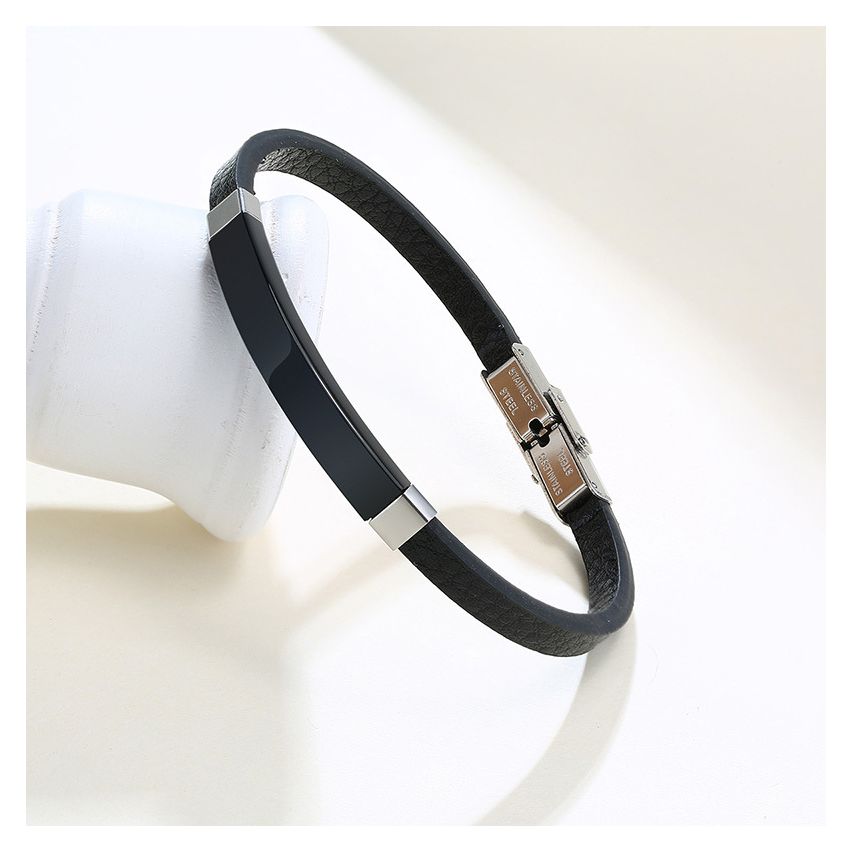 S.Steel Black Plating Leather With Plate Men-c 7.5g  - URBAN - S.Steel - Black Plating - Leather - With Plate - Adjustable