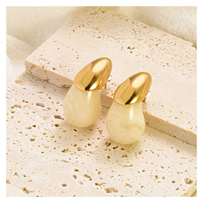 Gold Plating Titanium and Resin Smooth Earrings