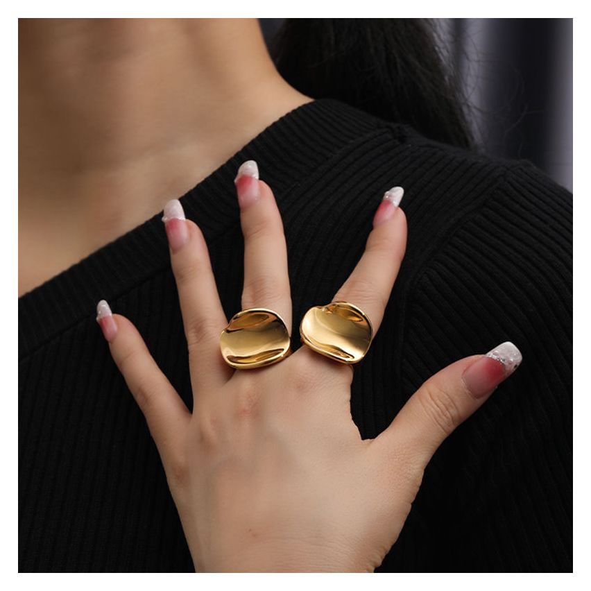 Gold Smooth Ring