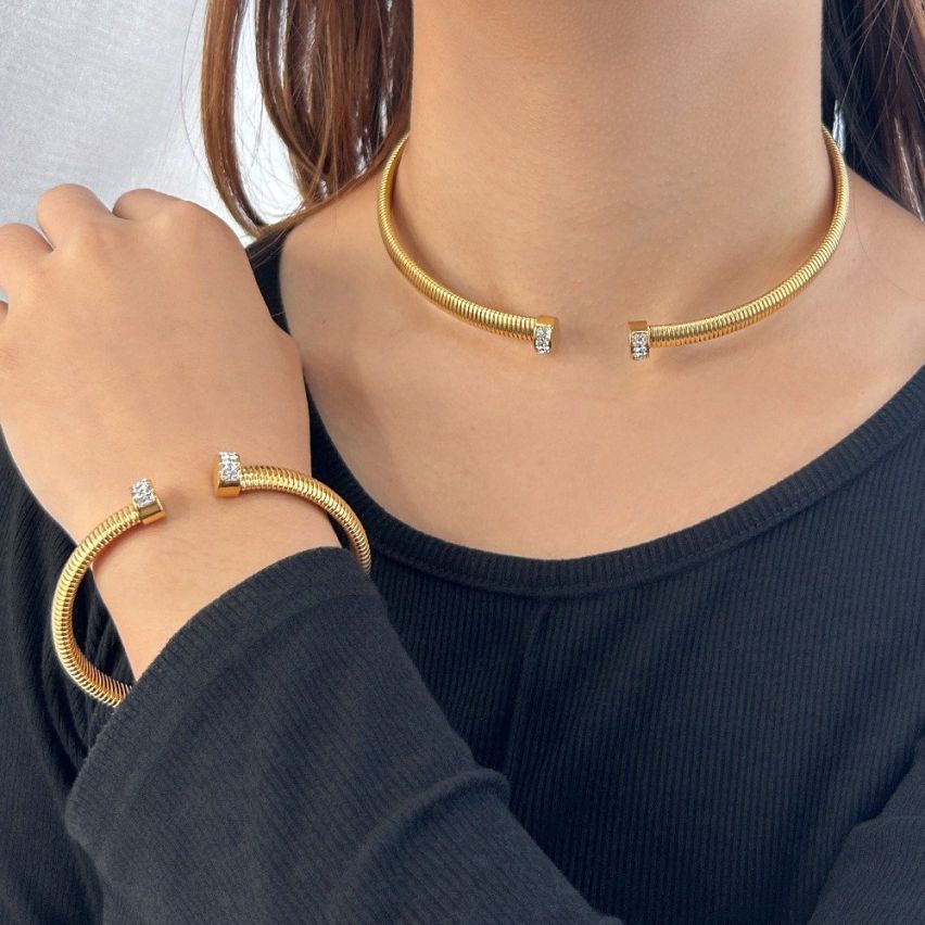 S.Steel Zircon Smooth Women-c 19g 60x8mm