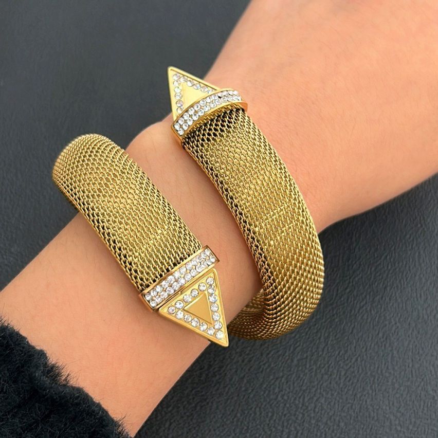 ESSENTIAL Titanium Steel Zircon Texture Women-c 